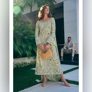 Byrdie Golf Socialwear Midi Martini Dress with Cape